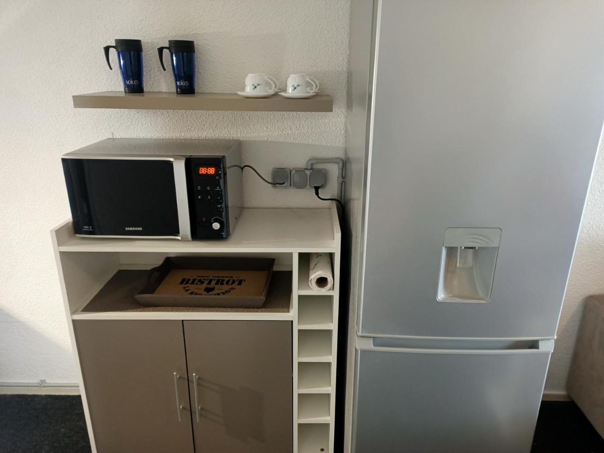Studio Vue Mer 100 M De La Plage Льокат Екстериор снимка